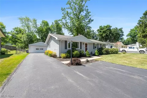 146 Lowrie Blvd, Northfield, OH 44067