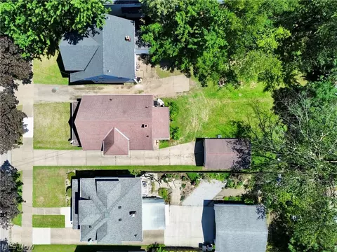 View/Area - 44 E Brookside Ave, Akron, OH 44301 photo 1 of 5