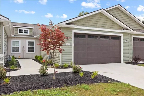 Exterior - 209 Alexander Dr, Elyria, OH 44035 photo 2 of 6