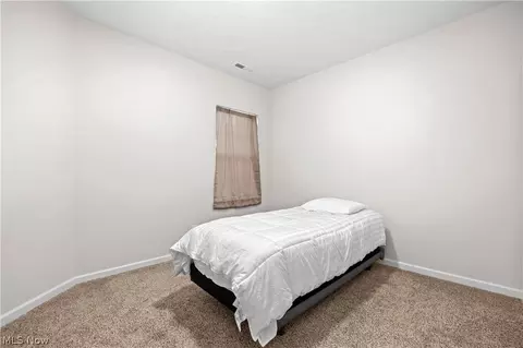 Bedroom - 209 Alexander Dr, Elyria, OH 44035 photo 1 of 7