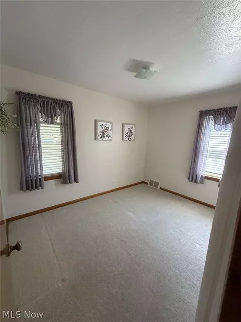 Bedroom - 3846 E 365th St, Willoughby, OH 44094 photo 1 of 4