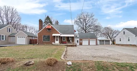 Other - 162 Perry Dr NW, Canton, OH 44708 photo 11 of 11