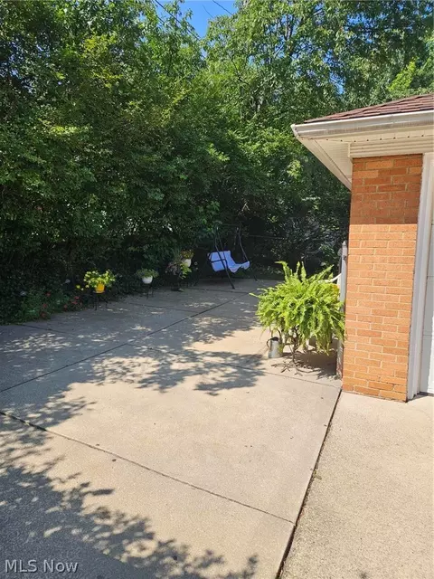 Exterior - 6003 Belmere Dr, Parma, OH 44129 photo 3 of 3