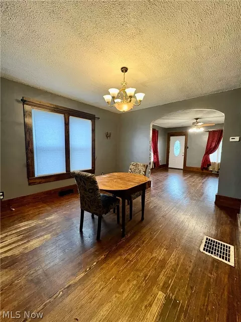 Dining - 14 Main St, Dillonvale, OH 43917 photo 3 of 3
