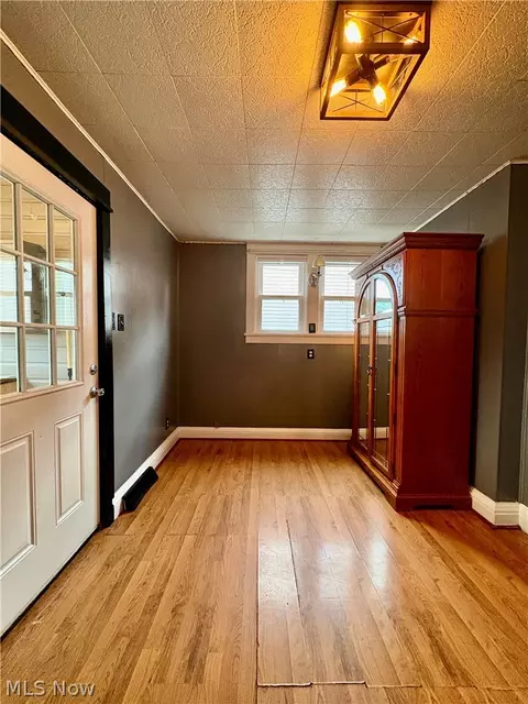 Entry Way - 14 Main St, Dillonvale, OH 43917 photo 1 of 2