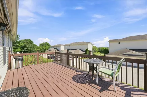 Exterior - 843 Cedar Way, Boardman, OH 44512 photo 3 of 4