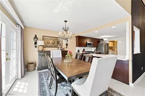 Dining - 843 Cedar Way, Boardman, OH 44512 photo 3 of 3