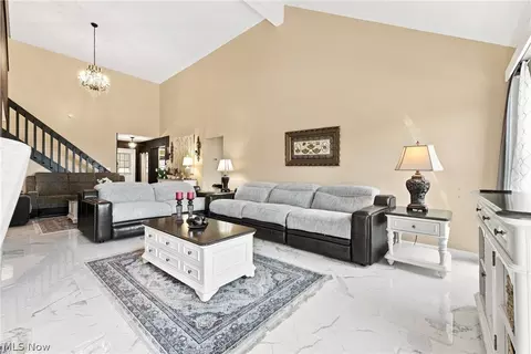 Living - 843 Cedar Way, Boardman, OH 44512 photo 1 of 5