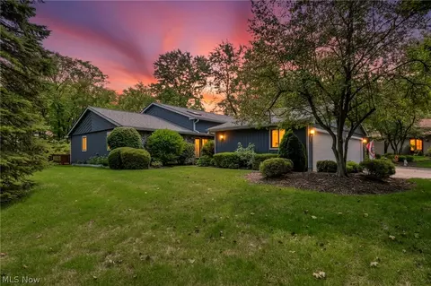 1442 Timberland Ln, Twinsburg, OH 44087