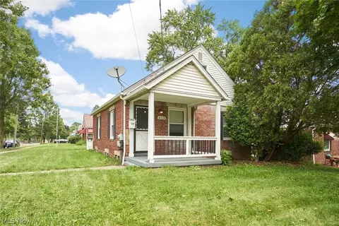 613 Reed Ave, Akron, OH 44306