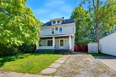 59 Elm St, Bedford, OH 44146