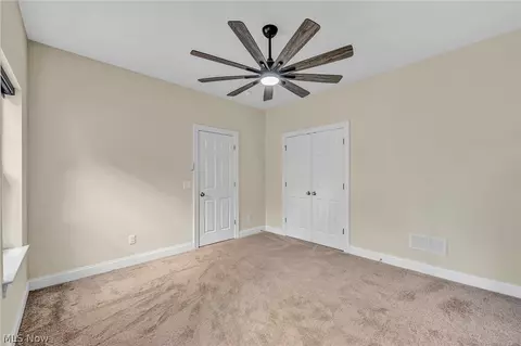 4331 Palmyra Rd, Lordstown, OH 44481 photo 28