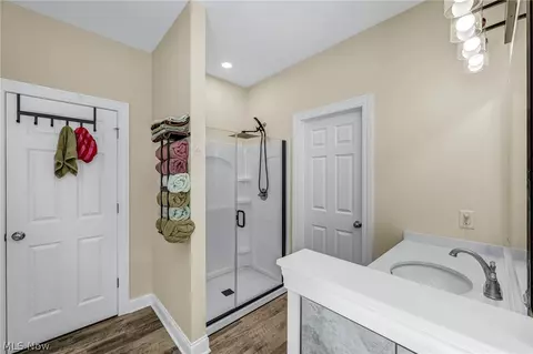 4331 Palmyra Rd, Lordstown, OH 44481 photo 18