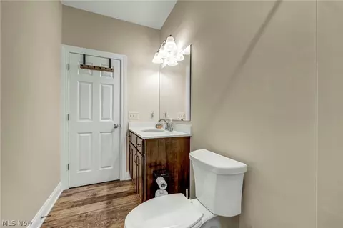 4331 Palmyra Rd, Lordstown, OH 44481 photo 24