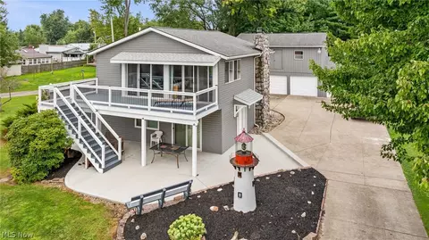500 Bellview Dr, North Benton, OH 44449