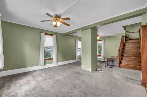 Living - 175 E Walnut Ave, Painesville, OH 44077 photo 2 of 3