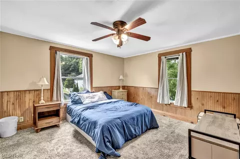 Bedroom - 175 E Walnut Ave, Painesville, OH 44077 photo 2 of 4