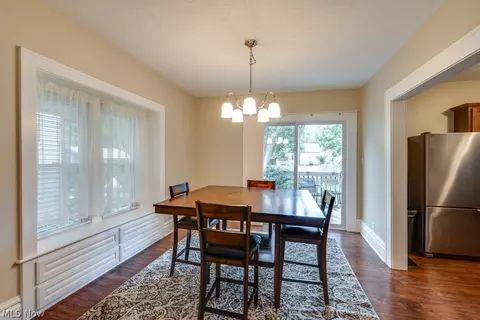 Dining - 77 Devonshire Dr, Akron, OH 44312 photo 2 of 4