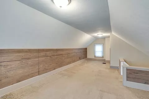 Bedroom - 77 Devonshire Dr, Akron, OH 44312 photo 3 of 3