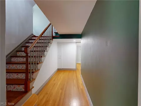 Entry Way - 34 E 211th St, Euclid, OH 44123 photo 1 of 1