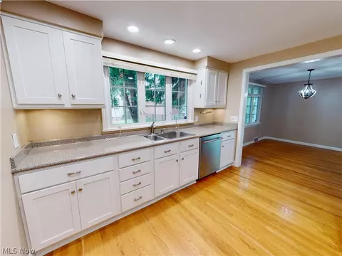 Kitchen - 34 E 211th St, Euclid, OH 44123 photo 1 of 2