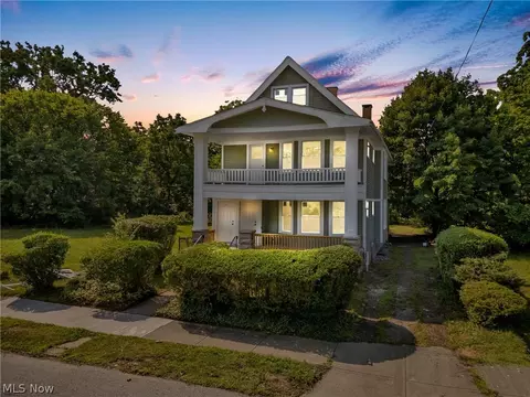 9414 Carton Ave, Cleveland, OH 44104