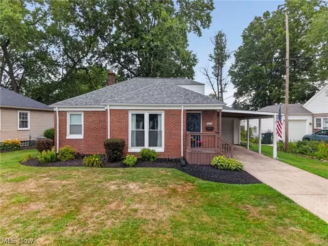 3072 Rowford Ave SW, Massillon, OH 44646