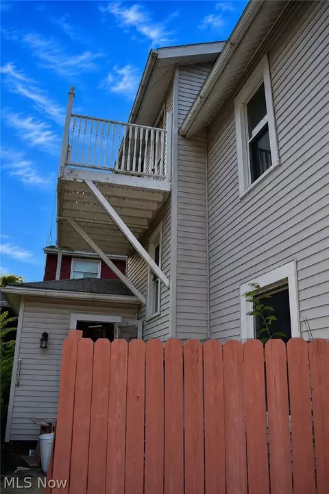 Exterior - 368 Sexton St, Struthers, OH 44471 photo 2 of 3