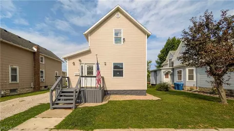 816 Stilwell Ave, Fremont, OH 43420