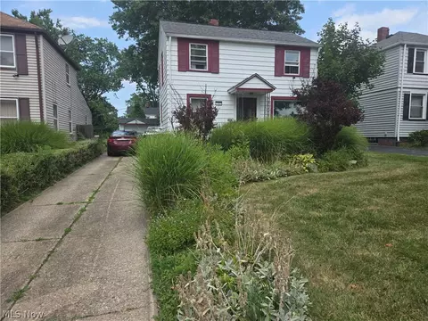17425 Glendale Ave, Cleveland, OH 44128