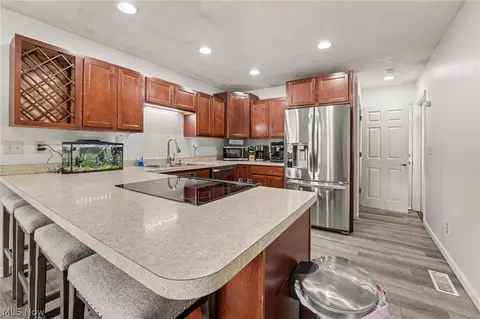 Kitchen - 1313 E 29 St, Ashtabula, OH 44004 photo 1 of 3