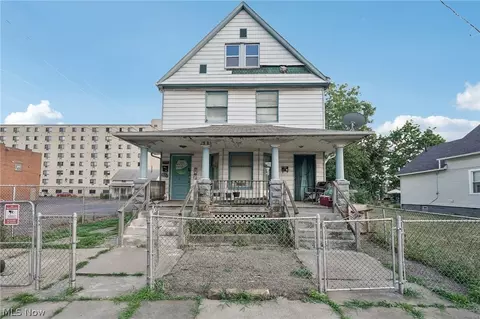 2115 Seymour Ave, Cleveland, OH 44113