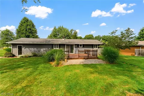 695 S 15th St, Sebring, OH 44672 photo 3