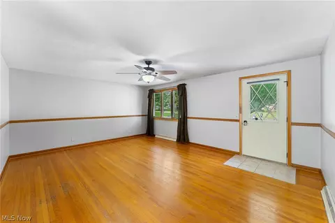 695 S 15th St, Sebring, OH 44672 photo 4