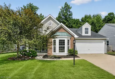 8832 Wheaton Pl, North Ridgeville, OH 44039