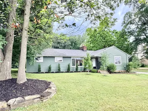 26480 Cannon Rd, Bedford Heights, OH 44146