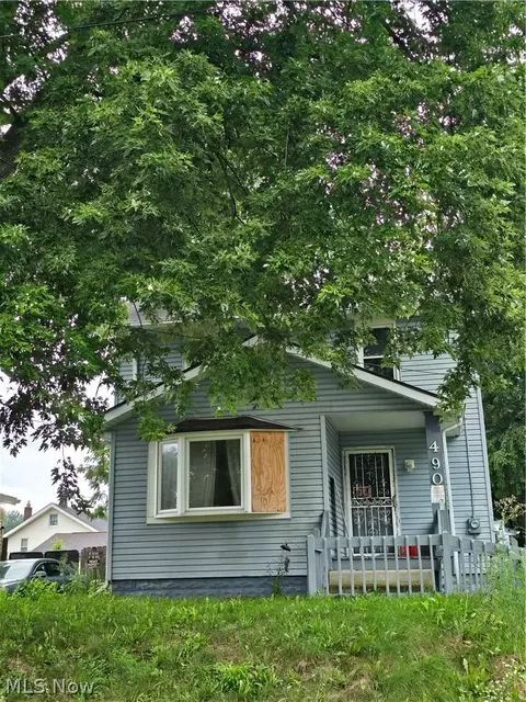 490 Tompkins Ave, Akron, OH 44305