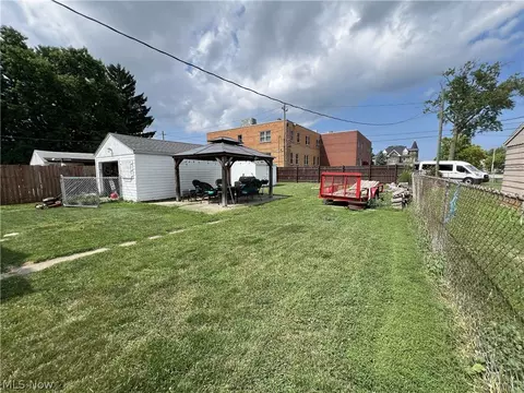 Exterior - 1891 E 33rd St, Lorain, OH 44055 photo 2 of 10