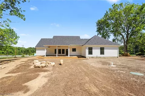 Exterior - 3191 Stevens Rd, Ashtabula, OH 44004 photo 3 of 4