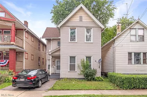 3318 W 30th St, Cleveland, OH 44109