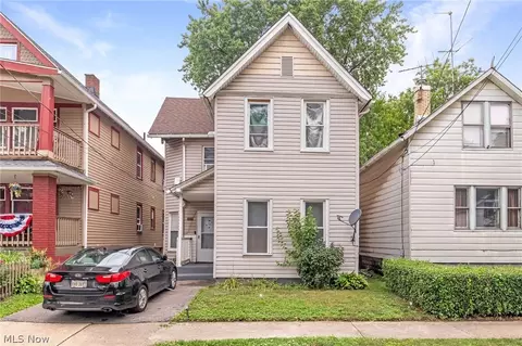 3318 W 30th St, Cleveland, OH 44109