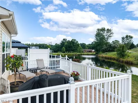 Exterior - 824 Robinson Dr, Lagrange, OH 44050 photo 6 of 6