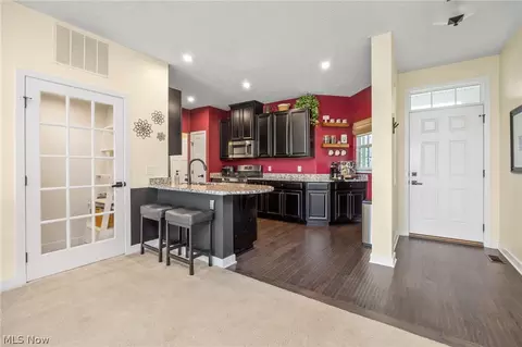 Entry Way - 824 Robinson Dr, Lagrange, OH 44050 photo 1 of 1