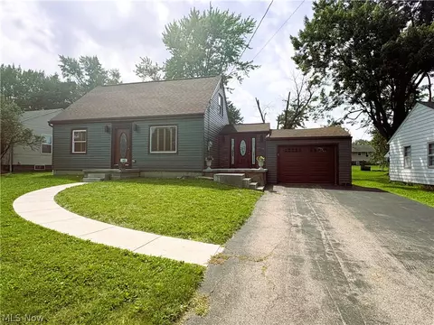 140 Aldrich, Austintown, OH 44515