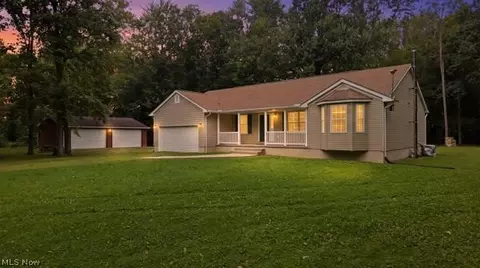 2930 Selkirk Bush Rd SW, Warren, OH 44481