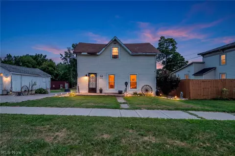 14 Townsend St, Greenwich, OH 44837
