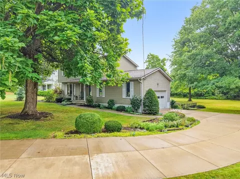 8709 N Leroy Rd, Westfield Center, OH 44251