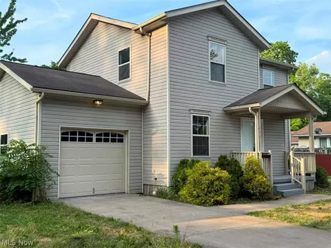 118 Locust St, Oberlin, OH 44074