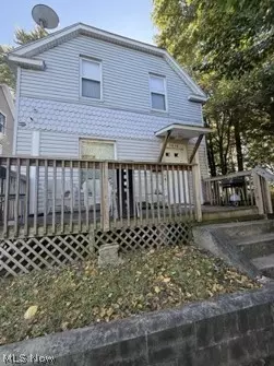 1410 League St, Akron, OH 44305