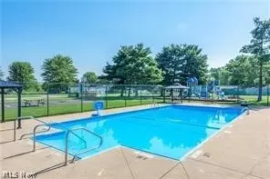 Exterior - 215 Cedar Brook Dr, Elyria, OH 44035 photo 4 of 4